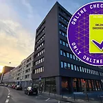 Koncept International 3* كولونيا