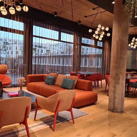 Hotel Koncept International 3*