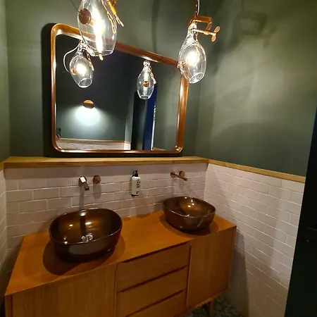 Koncept International Hotel