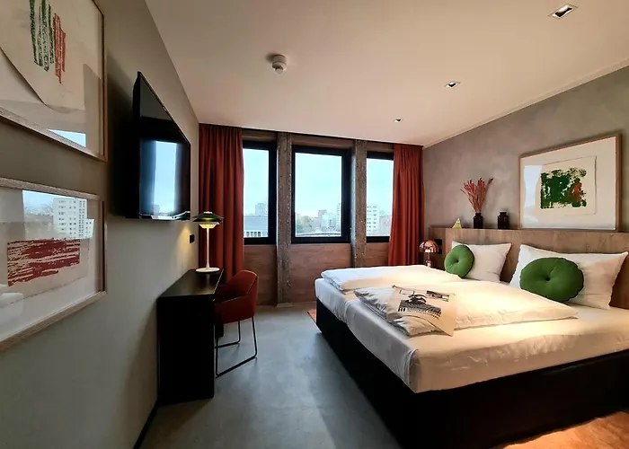 Koncept International 3*