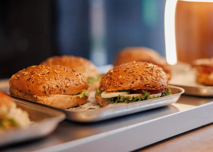 Hotel Koncept International 3*