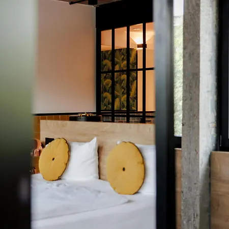 호텔 Koncept International