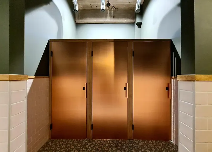 Koncept International Hotel